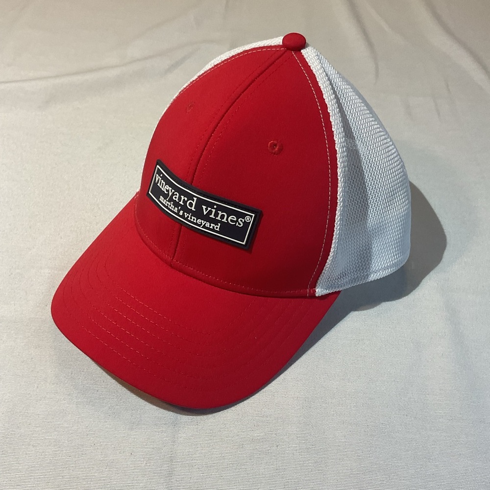 Vineyard Vines Red/White Trucker Hat, Logo, Snapback